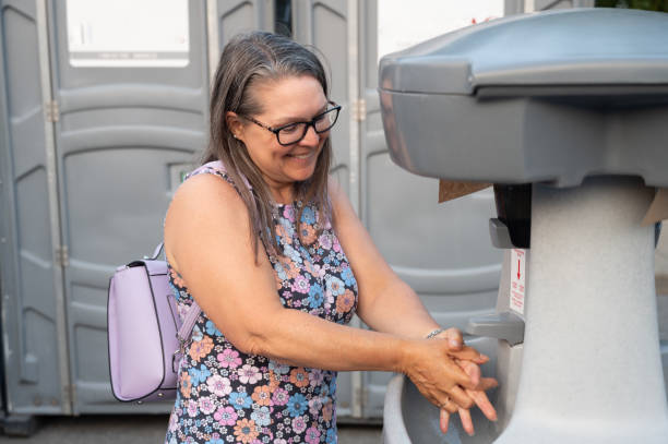 Best Portable bathroom rental  in Lincoln, ND